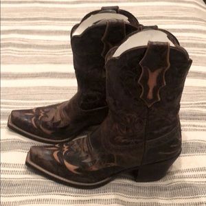 Ariat Cowgirl Boots Never Worn